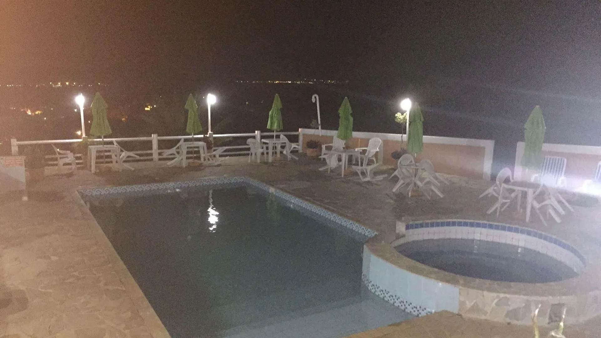 Pousada Almar Búzios 3*,